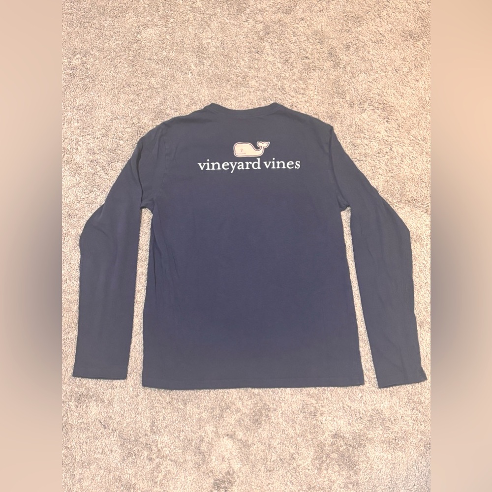 VINEYARD VINES long sleeve basic navy blue whale